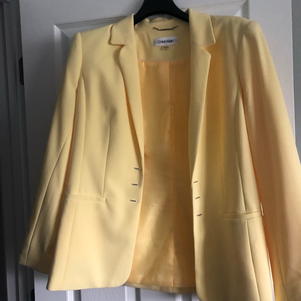NWOT Calvin Klein yellow blazer